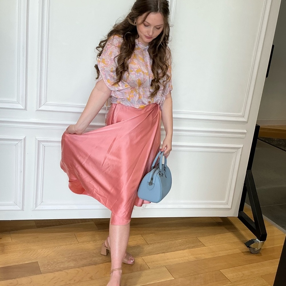 Alice + Olivia Elegant asymetrical Pink Satin Skirt - Picture 8 of 14
